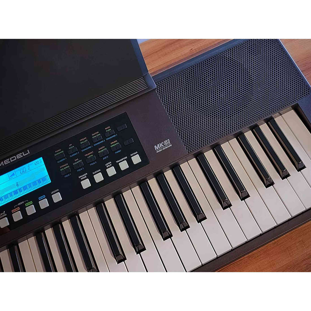 Medeli MK61 Nebula Series 61 toetsen, aanslaggevoelig, 450 klanken, incl. standaard en kruk