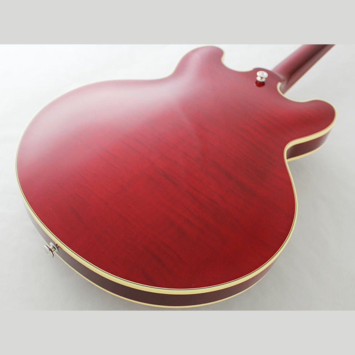 FGN Masterfield Semi HH elektrische gitaar Cherry, Flamed Maple Top, Alnico 3 humbuckers, met koffer