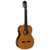 Salvador Cortez CC-32 – Klassieke gitaar met massief ceder bovenblad en palissander body