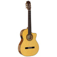 Salvador Cortez CF-55CE – Flamenco gitaar met massief spruce bovenblad, sycamore body, cutaway en Fishman elektronica