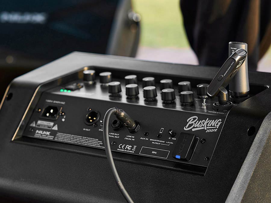 NUX NBA-200FR Busking 200FR Set van 2 - 276W PA set met accu