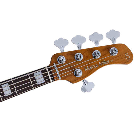Sire V7N A5/AWH Marcus Miller 5-snarige Actieve Basgitaar Antique White met Elzen Body en Heritage-3 Preamp