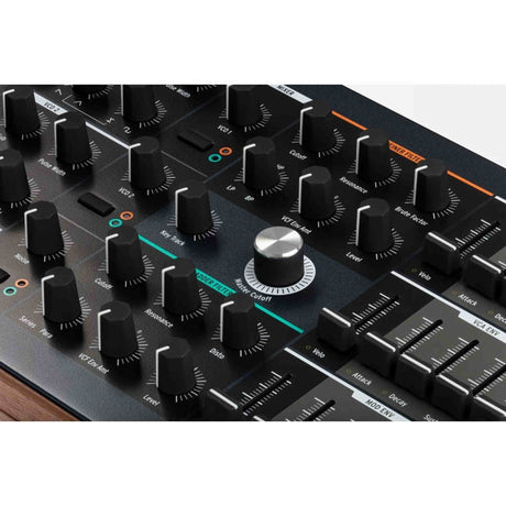 Arturia PolyBrute – 61 toetsen, analoge synthesizer met morphée controller, ribbon en 6-stemmige polyfonie